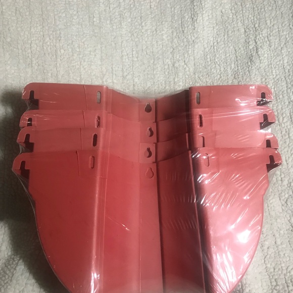 Crimson Umbrella Patio Table Planters, 2 Sets 6” x 6” half circles planters. - Picture 4 of 7